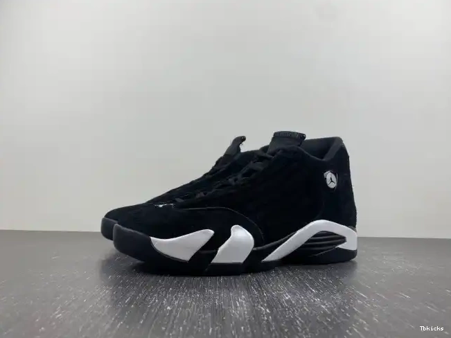 TBK 14 Jordan Black 487471-016 White Red Air University 0522